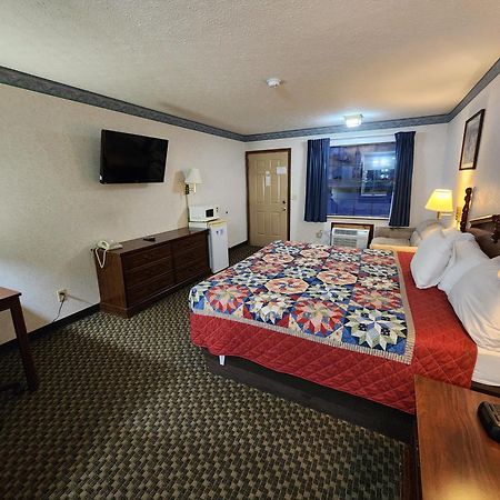 Americas Inn Bardstown Exterior foto