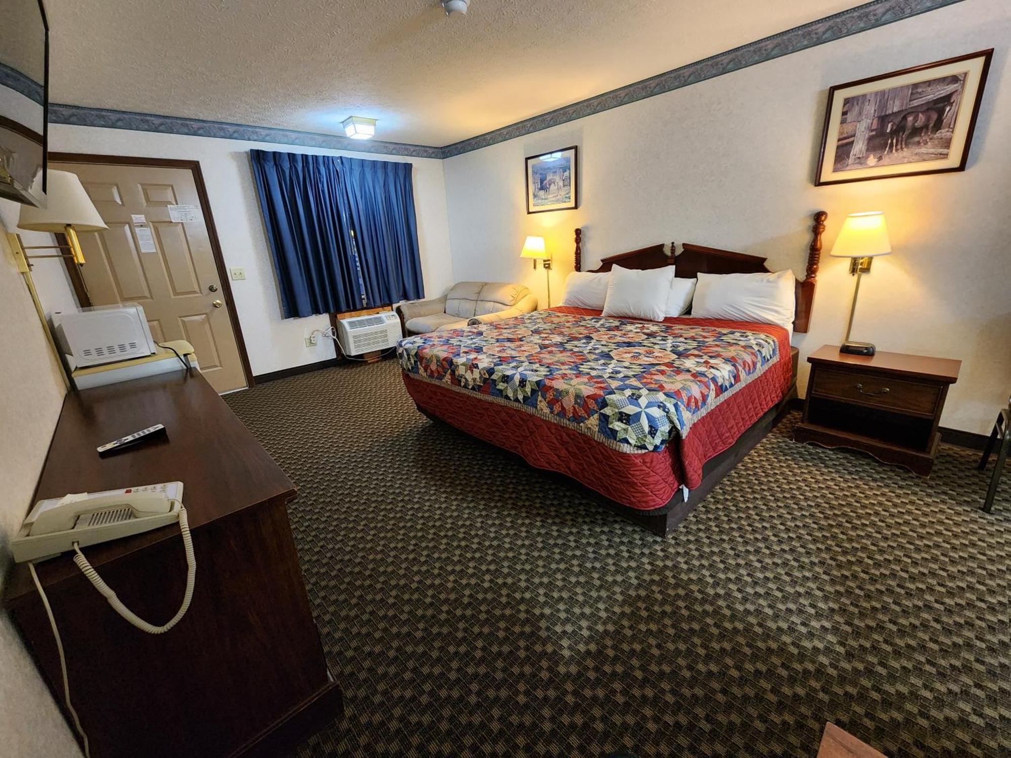 Americas Inn Bardstown Exterior foto